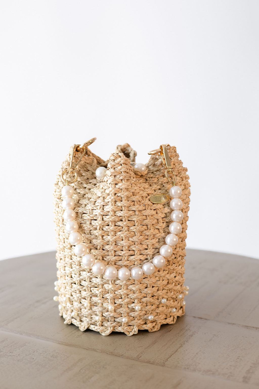 Pearl Bucket Clutch